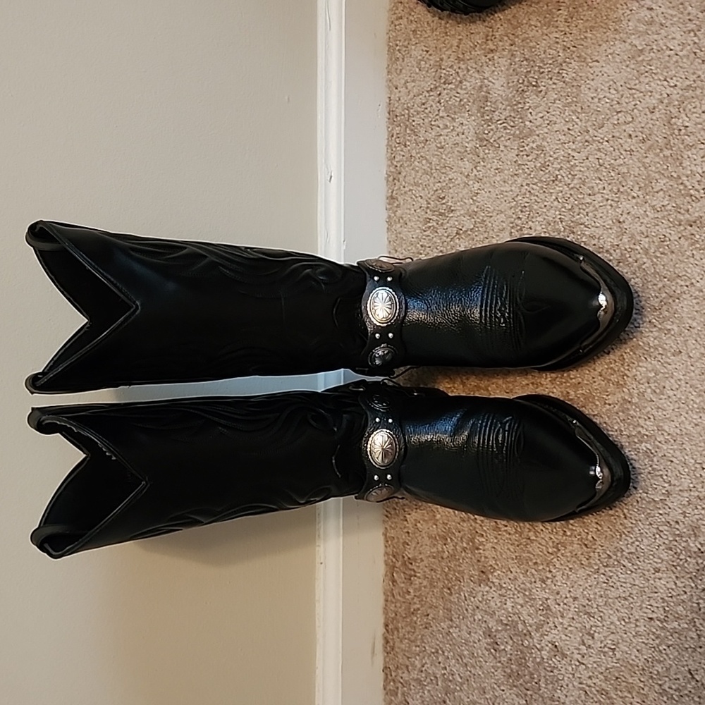 Cowboy boots